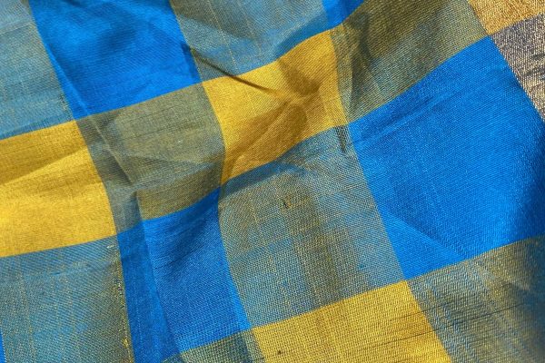 Soft Silk saree Classic Checks front